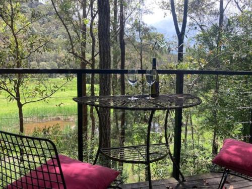 Spencer Apartment | Nature Retreat & Artists Studio 90mins from Sydney