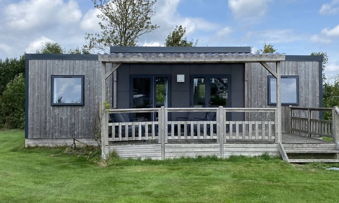 De Veenhoop House | Natuurlijk de Veenhoop by Interhome