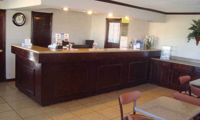 Navasota Hotel | Navasota Inn
