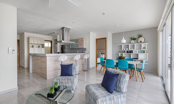 Cancun Apartment | Near airport - 3 bedrooms-ideal for families!