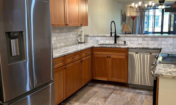 South Bradenton Condo | Near Beaches & Outdoor Activites! Relaxation and Fun! 2 BR/BA/LR & KITCHEN