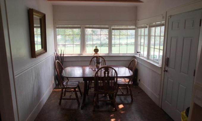 Independence House | Near Chiefs and Royals Stadium - 4 beds