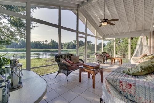 Sorrento House | Near Kayak Launch Riverfront Home in Sanford!