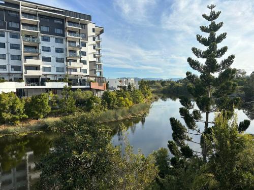 Robina Apartment | Near New 4br townhouse next to shopping mall