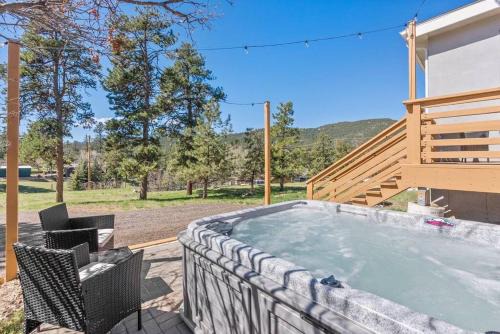 Indian Hills House | Near Red Rocks with Hot Tub, Fire Pit and Views