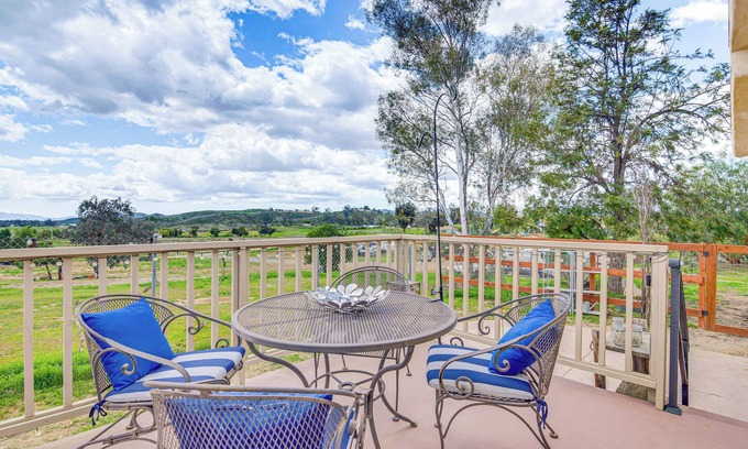 Menifee House | Near Wineries & Dining: Exquisite Menifee Home!