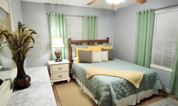 Orangeburg House | Nene’s Cozy Corner