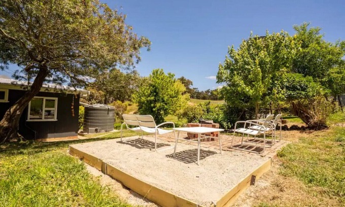 Nerrina House | NER001 · Green Acres Cabin: A Ballarat Farmland Retreat