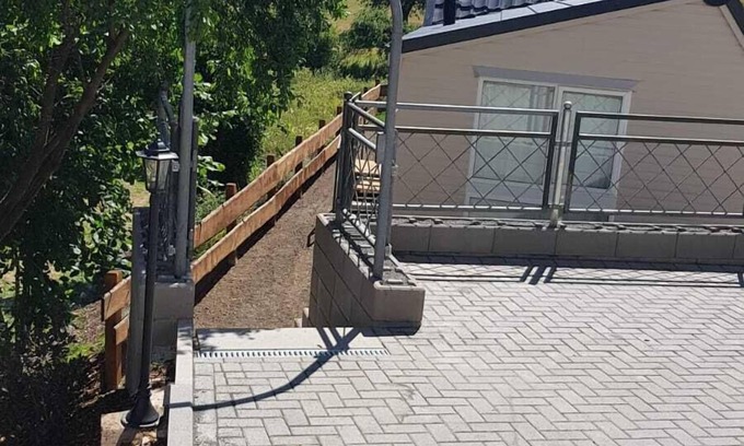 Kradenbach House | Neugebautes Challet, mit Terrasse, Grill & Sportaktivitäten, Nahe Daun Zentrum