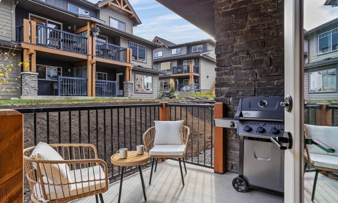 Copperstone Resort Apartment | New 1 Bed Condo | Heated Outdoor Pool & Hot Tub