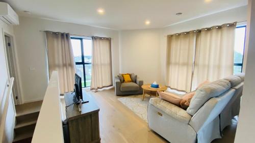 Clyde House | New 3 Bedroom Town House on Clyde