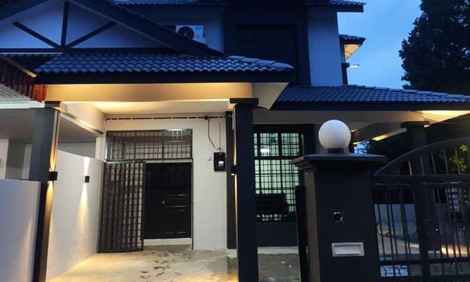 Bukit Bakri House | NEW 55 Homestay Corner Lot Spacious House in Bukit Bakri Muar