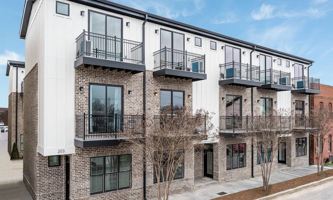 Downtown Chattanooga Condo | New apartment in the heart of Southside!