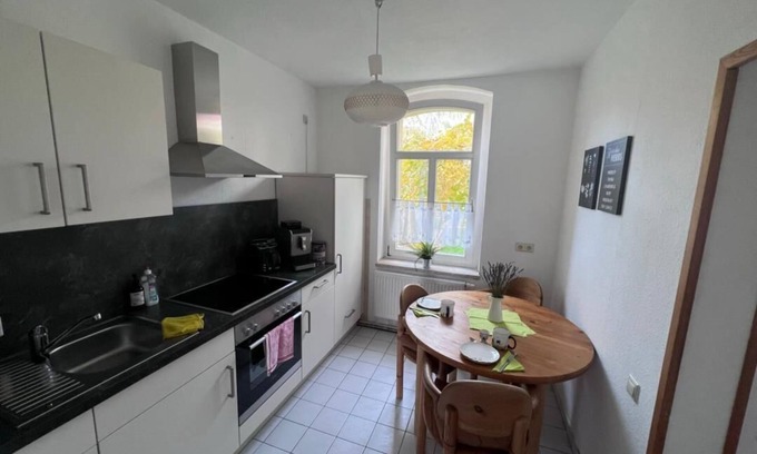 Halle Apartment | NEW Apartment Milchstrasse Halle