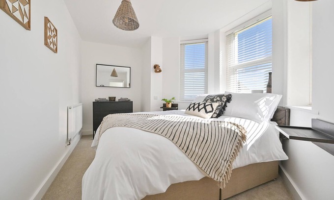 Westward Ho Apartment | NEW! Beach vibe - walk to Westward Ho!
