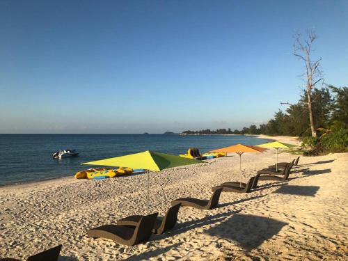 Tanjung Pandan Resort | New Belitung Holiday Resort