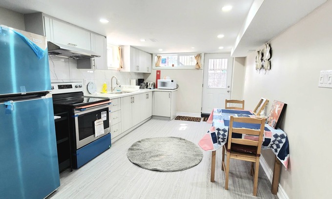 Toronto Apartment | New bright lower legal unit apartment