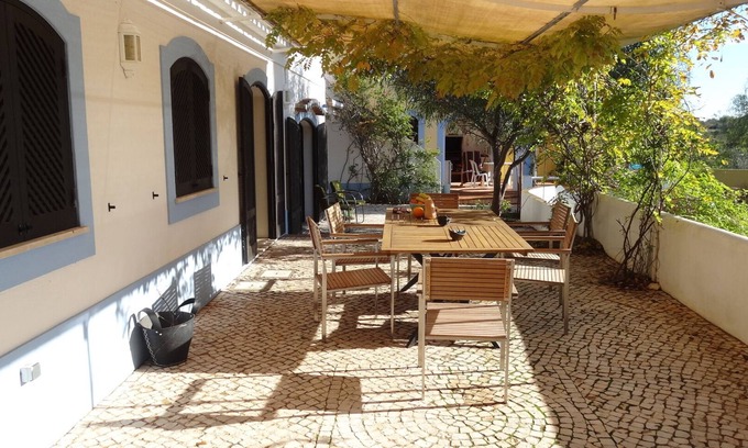 Silves Villa | New! Charming Villa, exotic and peaceful Garden, very private + airco