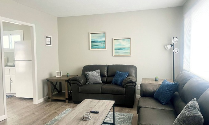 Kent House | NEW! Clean and private remodeled home in Kent. Close to everything!