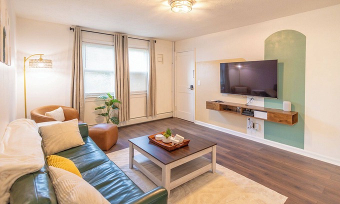 Passaic Apartment | New Clifton 1 Bed, Park3Cars, Pet Friendly, Laundry, Fios