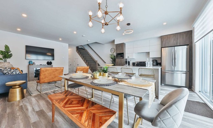 Mirabel House | New construction 3 bedroom townhouse in Mirabel