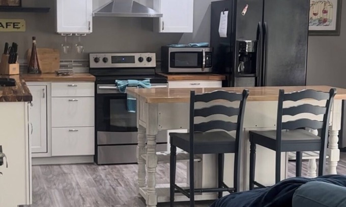Stallings House | New cute, cozy quiet townhouse