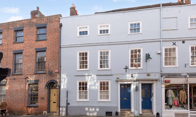 Canterbury House | *NEW* Georgian House, Canterbury