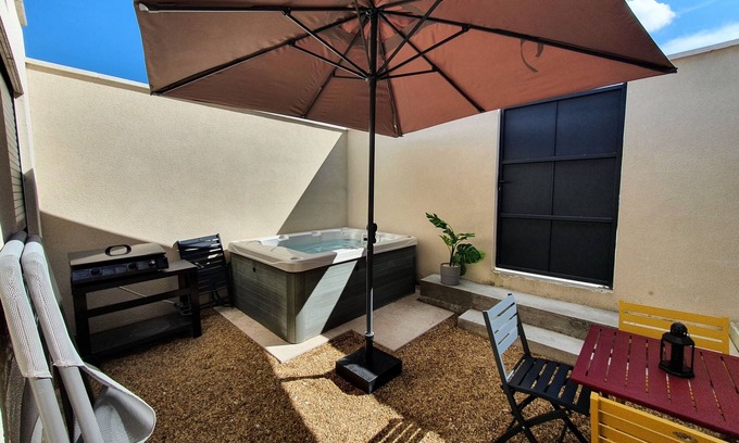 Jonquerettes Apartment | New gite with private spa
