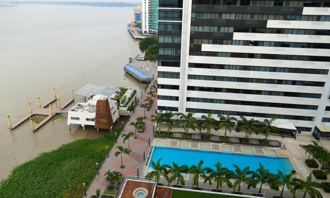 Puerto Santa Ana Apartment | New Habitacion Vista al Río Bellini III Santa Ana