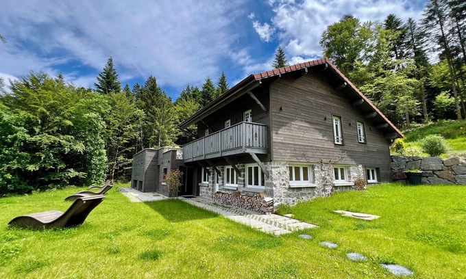 Ventron Ski Chalet | New Home des bois in Ventron, private indoor pool, sauna - rated 5 *.