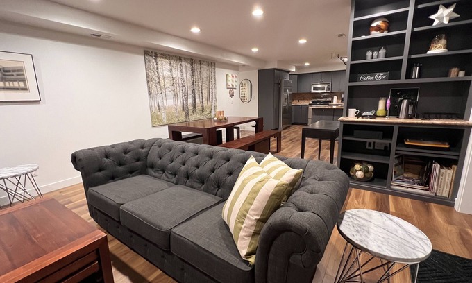 Salt Lake City House | New Home with Sunset View + Ski, Hike, Golf. Sleeps 11 - Fireplace + Coffee Bar
