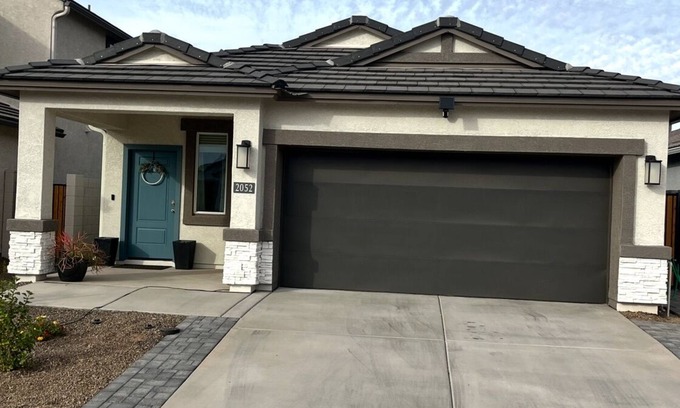 Pinal County House | New house in a quiet neighborhood.