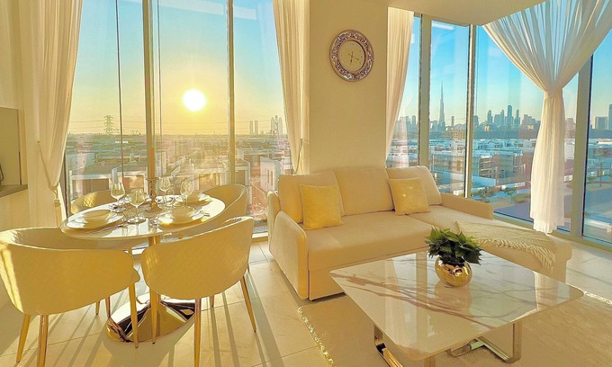 Nad Al Sheba Apartment | New Luxury Apt: Burj Khalifa, Sunset & Lagoon view
