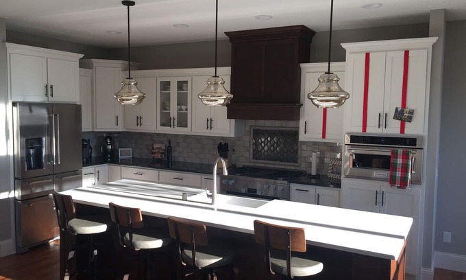 Lakeville House | New Luxury Home With Huge Wet Bar Ready for Super Bowl LII