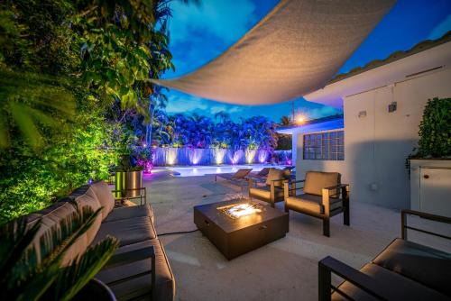 Biscayne Park Villa | New Luxury Villa Delilah Biscayne Park