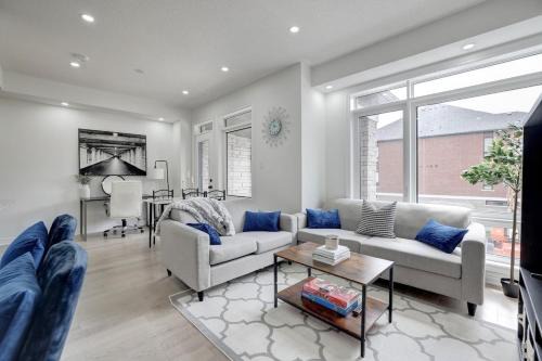 Ajax Villa | New Modern 3bed Home Near Thermëa Spa, Casino, Beach