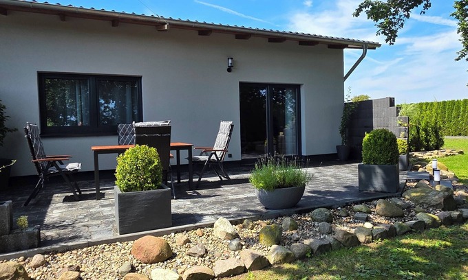 Groß Ernsthof Apartment | New modern 76m2 vacation apartment at the gateway to the island of Usedom