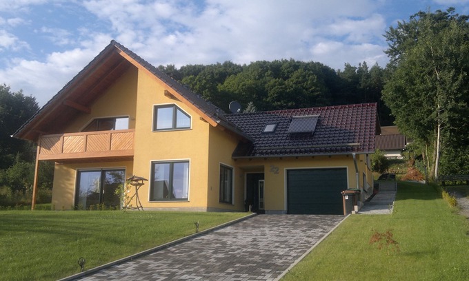 Escherode Apartment | New, modern and quiet apartment in Nieste in Kassel