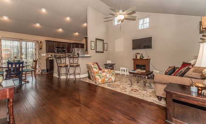 Boiling Springs House | NEW! Modern Family Vacation Home