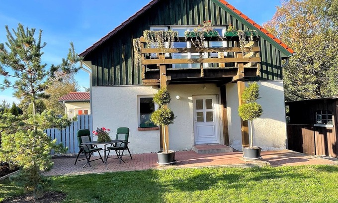 Dobbin-Linstow Apartment | New modern vacation apartment, separate entrance, near the lake - Ferienwohnung Sylvia