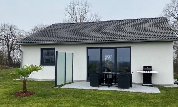 Schwanbeck House | NEW! Modern vacation home Schwanbeck with whirlpool option