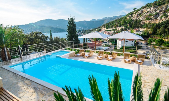 Stikovica Villa | New modern villa, great view, pool, spacious, Concierge 247
