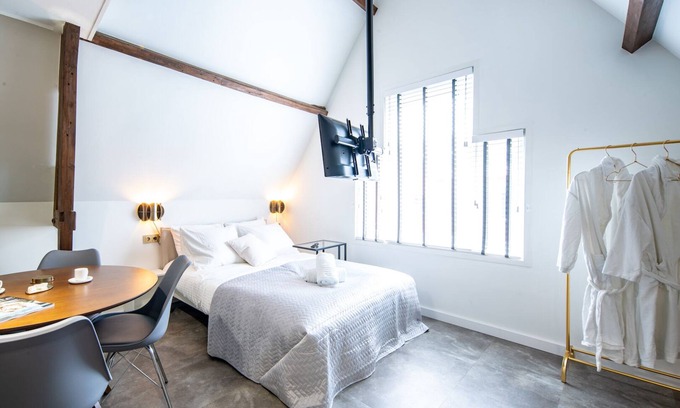 Schiedam Apartment | New Penthouse 7Min Rotterdam CS top floor Room 4