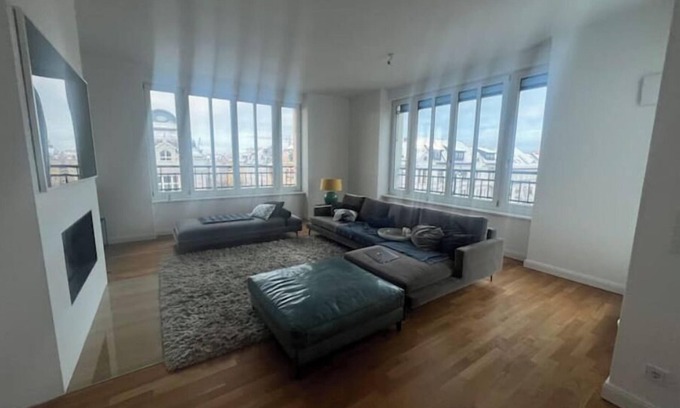 West Berlin Centre Apartment | New Penthouse in best location
