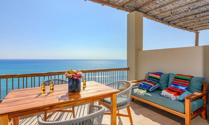 San Jose del Cabo Condo | NEW! PENTHOUSE CONDO ON THE BEACH with PRIVATE ROOFTOP POOL!