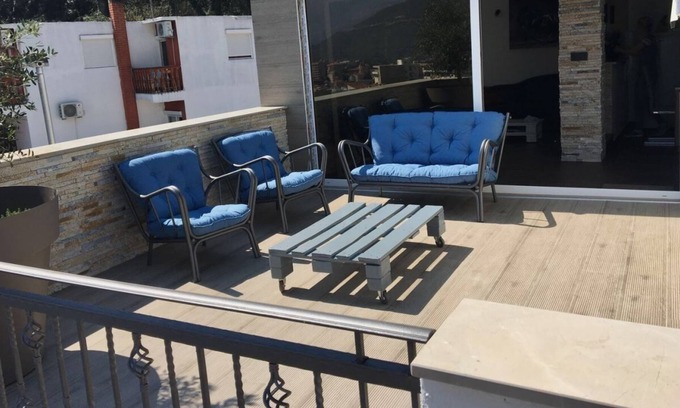Bijeli do Apartment | New renovated apartment with a big stunning terrace!
