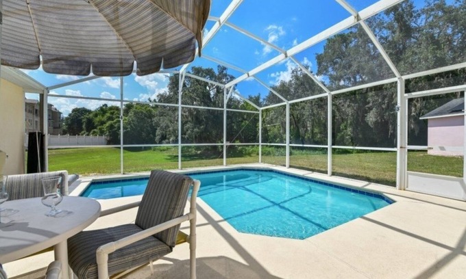 Loughman Villa | NEW! Reserve Retreat - Gated 4BR with Pool Near Disney