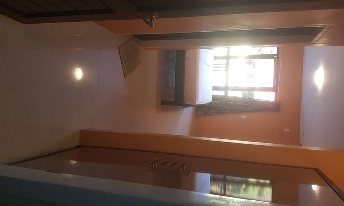 Tawala Apartment | New Room for 2.5 minutes walk to Beach and Nightlife