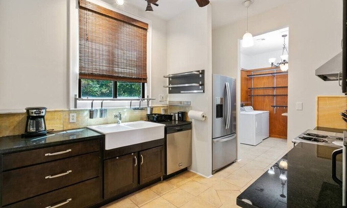 Faubourg Lafayette House | New! Stately Home w Modern Flair Centrally Located