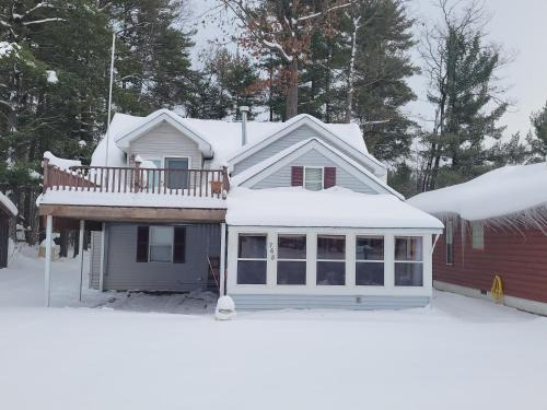 Kalkaska House | New! The Bear Lake Hideaway - Very Cute & Cozy!